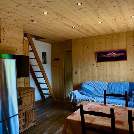 Appartement Avec Jacuzzi Dans Chalet Prive, Grande Terrasse, Parking Gratuit Les Houches Exterior foto